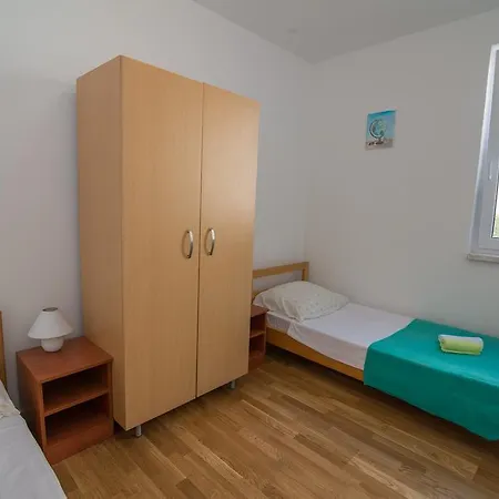 With A Parking Space Mali Lošinj